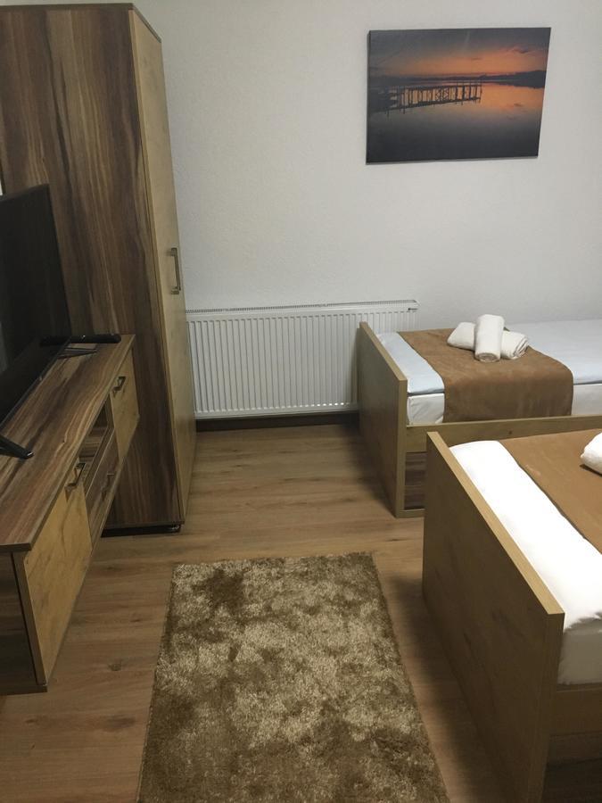 Bed And Breakfast Divanhana Novi Pazar Exterior foto