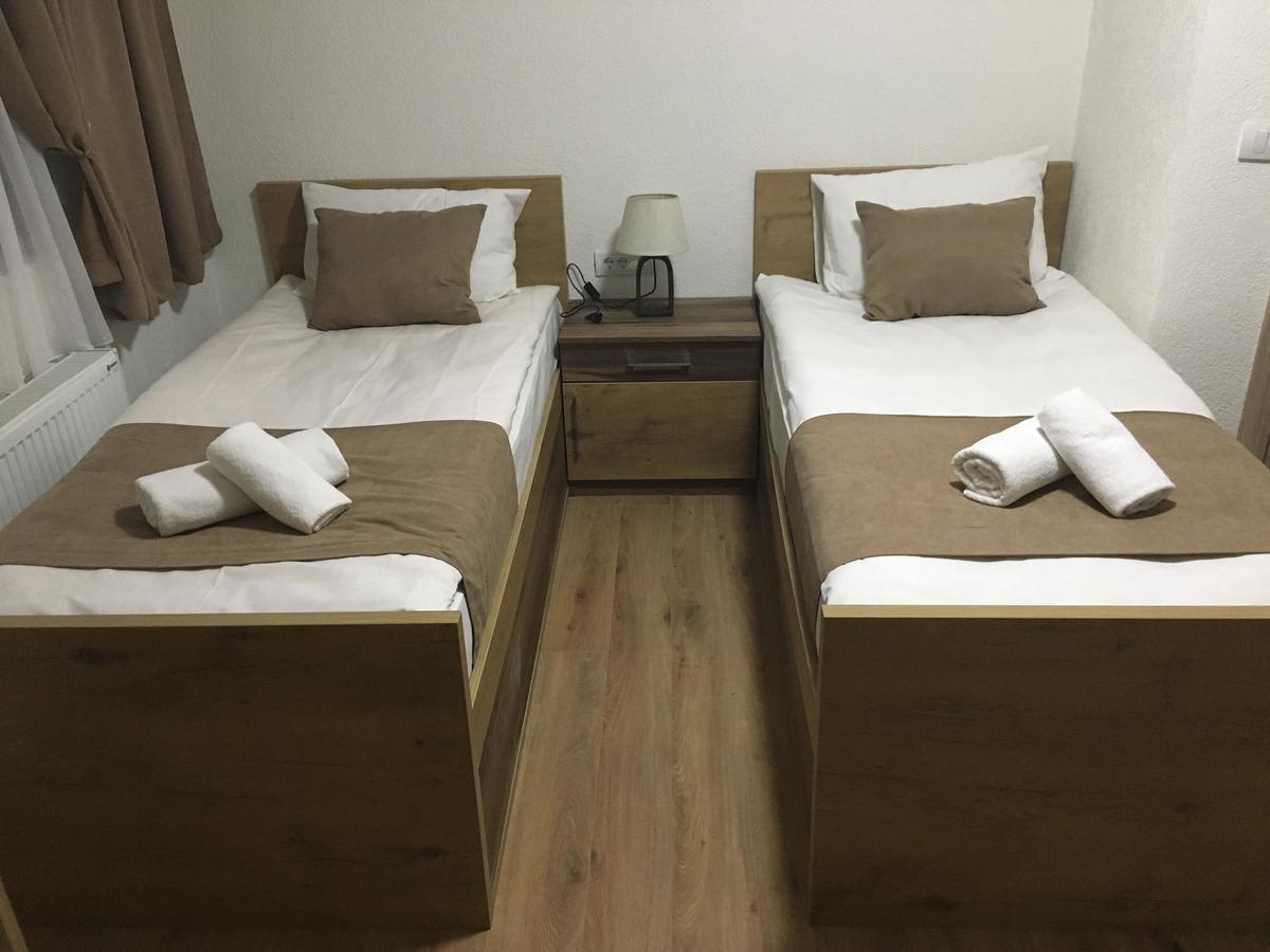 Bed And Breakfast Divanhana Novi Pazar Exterior foto